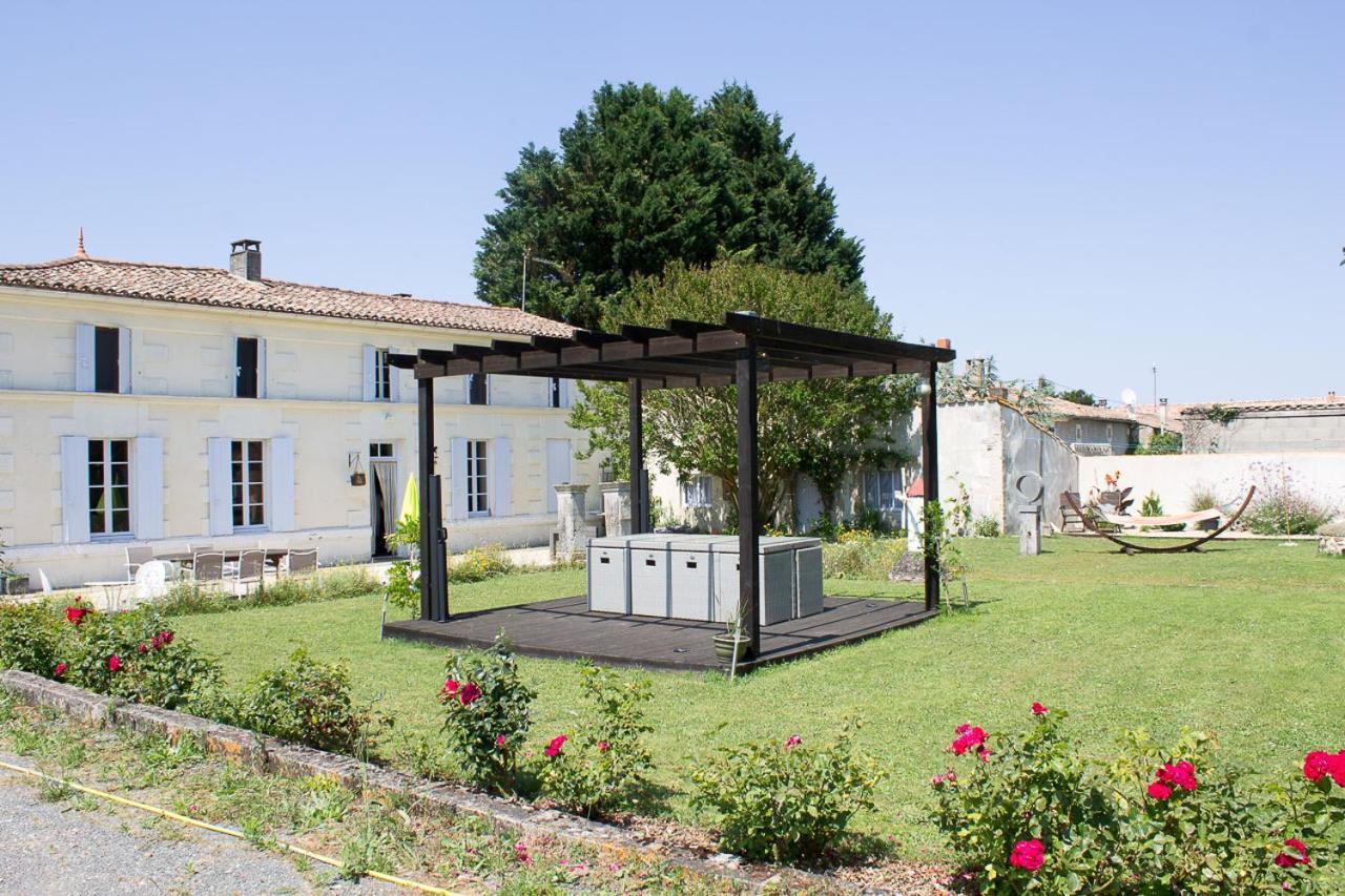 Saint-Fort-sur-Gironde Le Charhido B&B 외부 사진