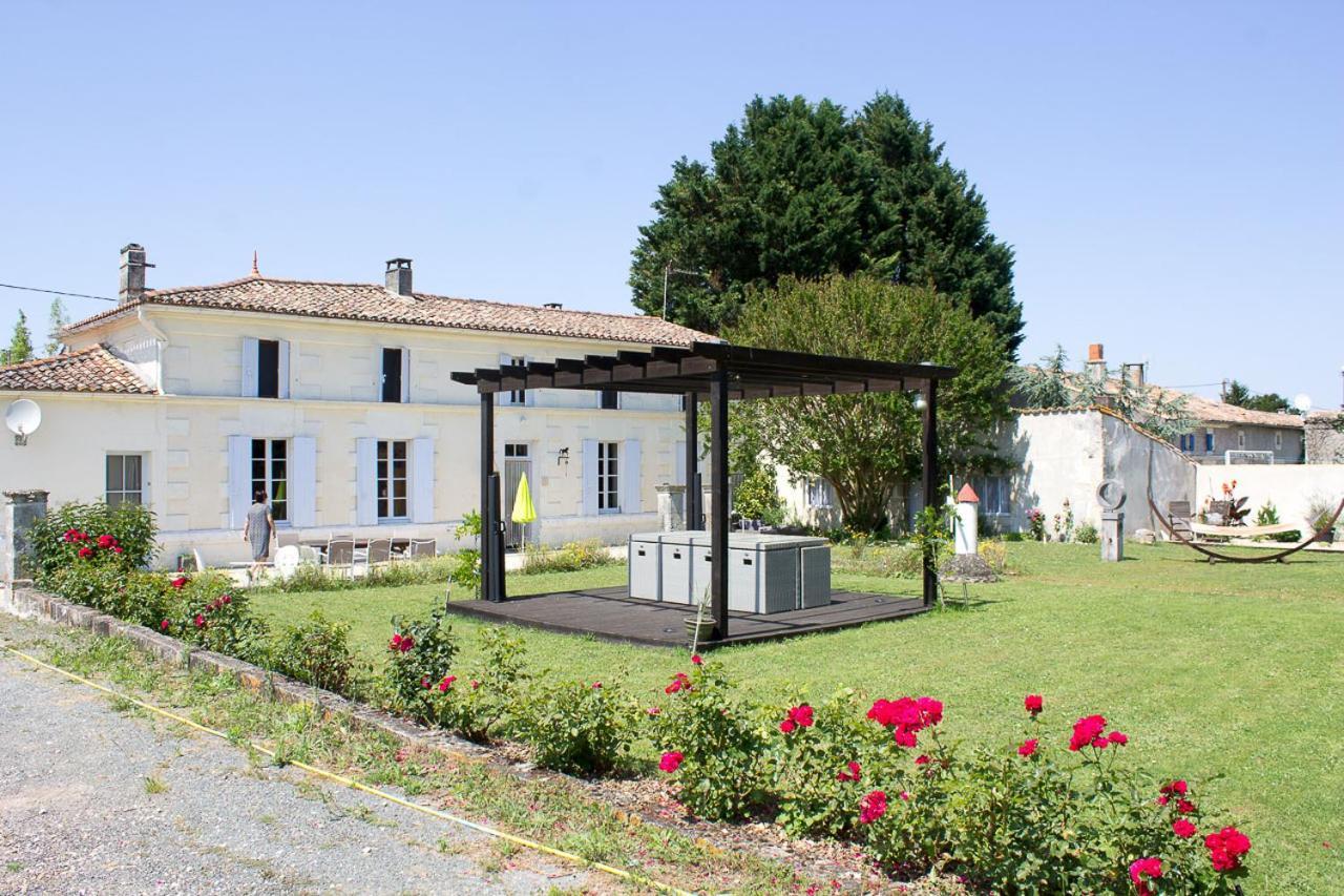 Saint-Fort-sur-Gironde Le Charhido B&B 외부 사진